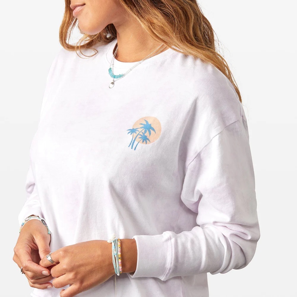 Pura Vida surf tour tie dye long sleeve shirt (never worn)